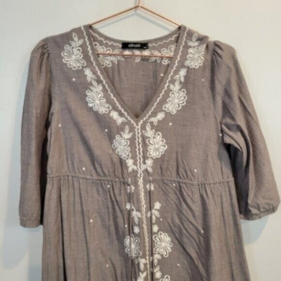 eShakti | Floral Embroidered Midi Half Sleeve V Neck Cotton Dress Gray - Picture 9 of 10